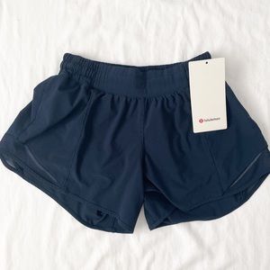 Lululemon Hotty Hot Shorts LR